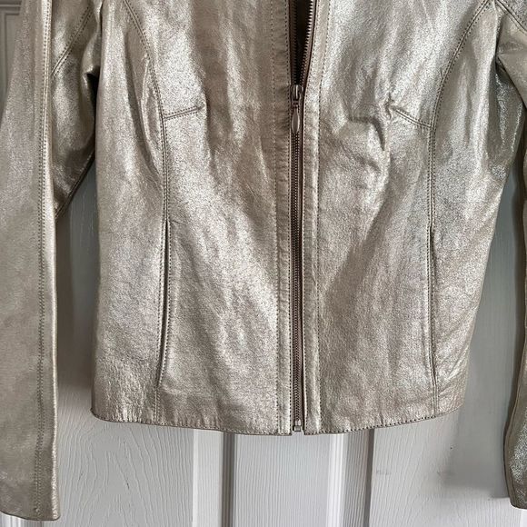 White House Black Market Gold / Champagne Shiny Woman’s Jacket | Size Small - Picture 6 of 6